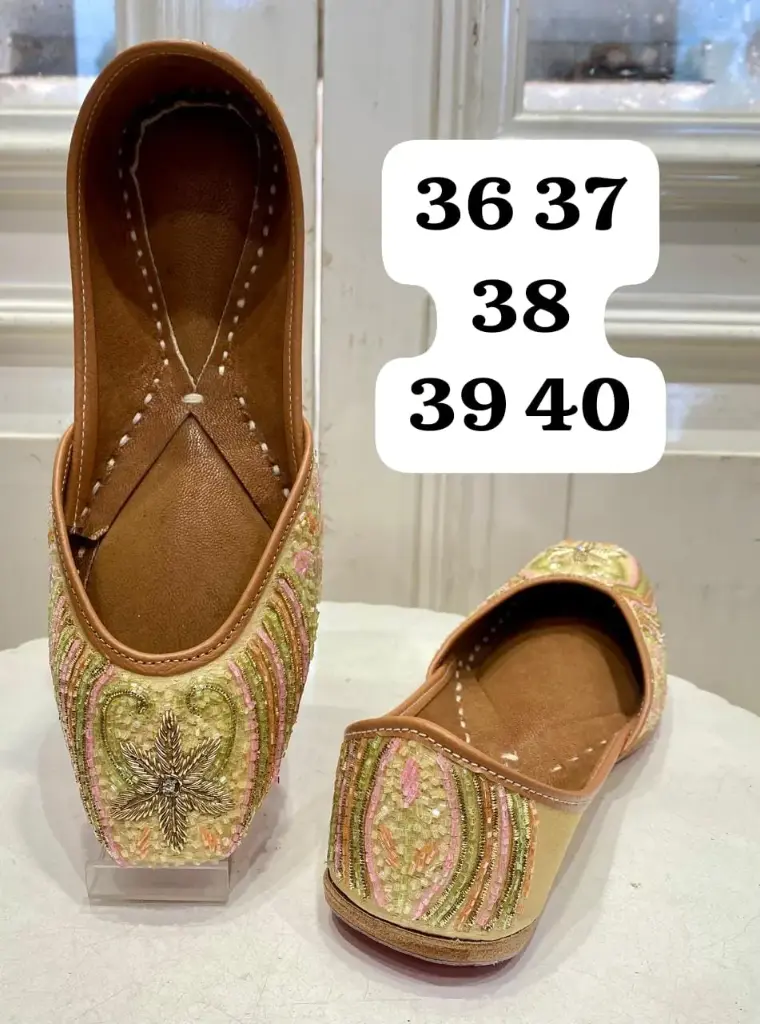 SIBY Saljut Artistry in Every Step: Beautiful Juttis