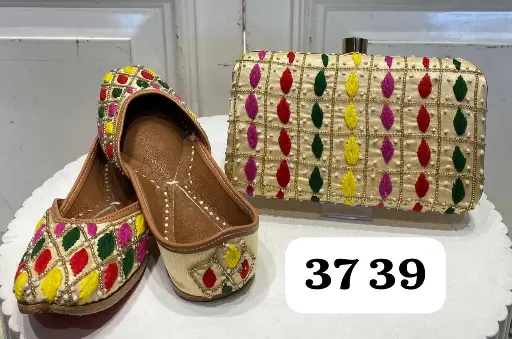 SIBY Saljut Embroidered Elegance: Jutties and Clutch Collection