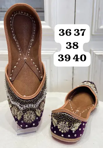 SIBY Saljut Crafted with Love: Handmade Juttis